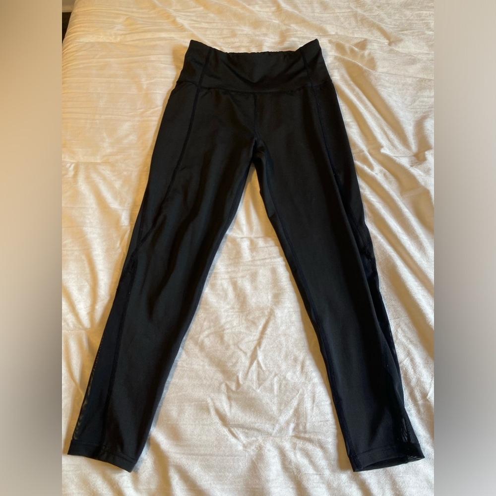 Black leggings